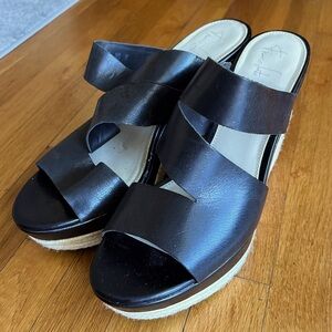 Franco Sarto platform wedge size 10